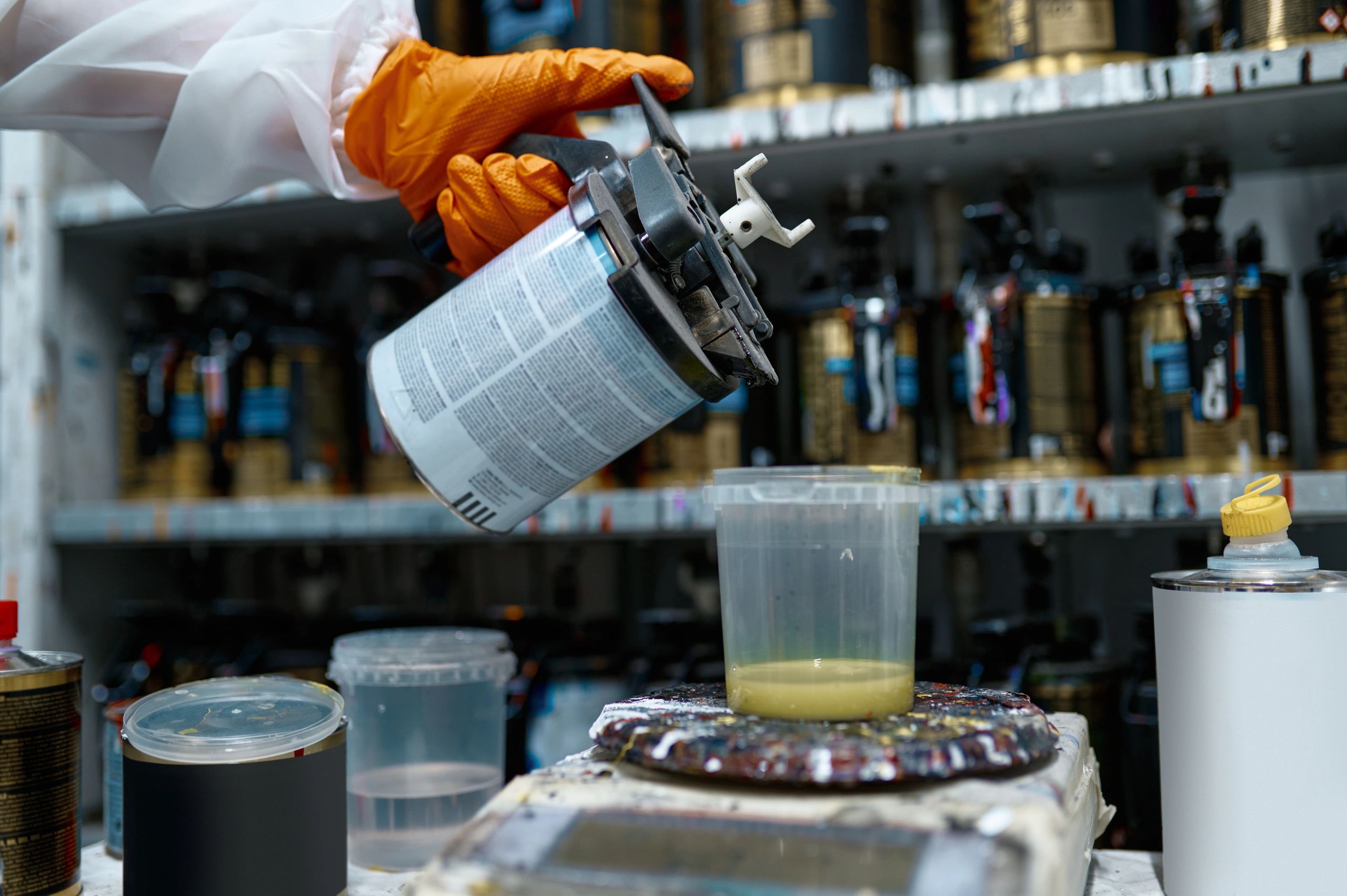 Professional automotive paint mixing and color matching system